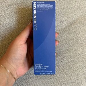 Ole Henriksen Glow_OH Dark Spot Toner - Deep Blue